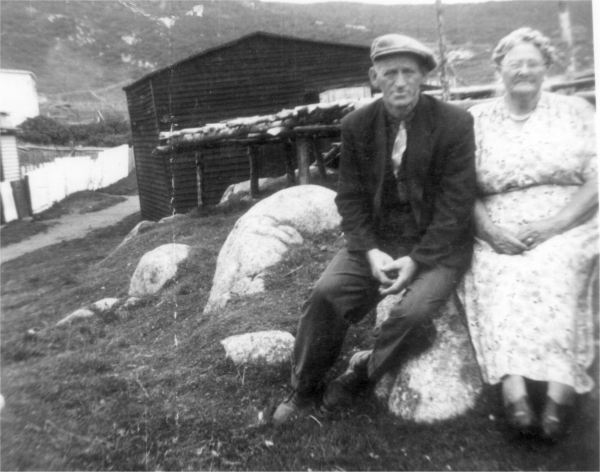 658: Michael Lambe and visitor. (circa 19??) [courtesy of Julia (Carroll) Best]  - Michael son of James Lambe &amp;amp; Anastasia Whiffen, married Johanna Best &amp;amp; Julia Carroll